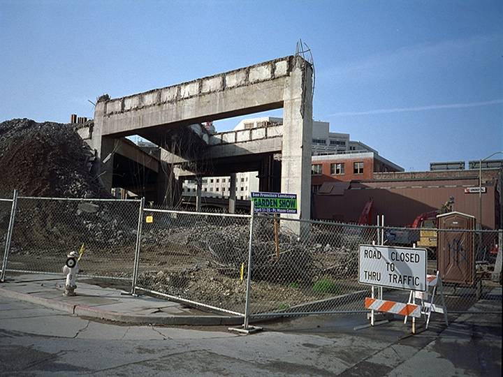 Freeway-demolition 0032.jpg