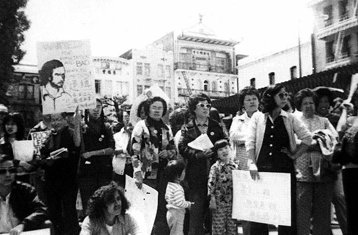 Jung-Sai-strikers-at-Portsmouth-square.jpg