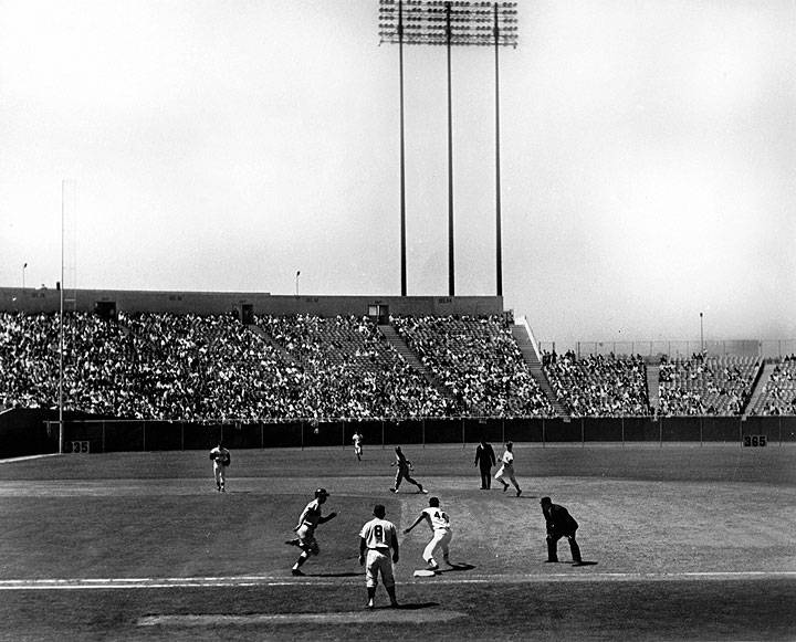 1965-Candlestick-Park-McCovery-makes-the-play-at-1st-Dave-Glass.jpg