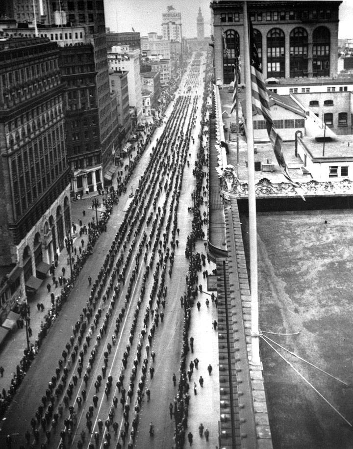 1936-Labor-Day-march-looking-down-Market-Street.jpg