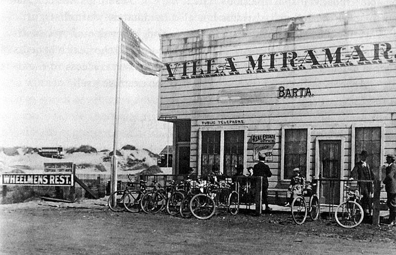 Villa-Miramar-Cyclists-Rest.jpg
