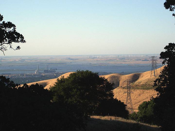 File:Black-Diamond-Mine-Park-view-north-of-Antioch-and-wind-farms-3149.jpg