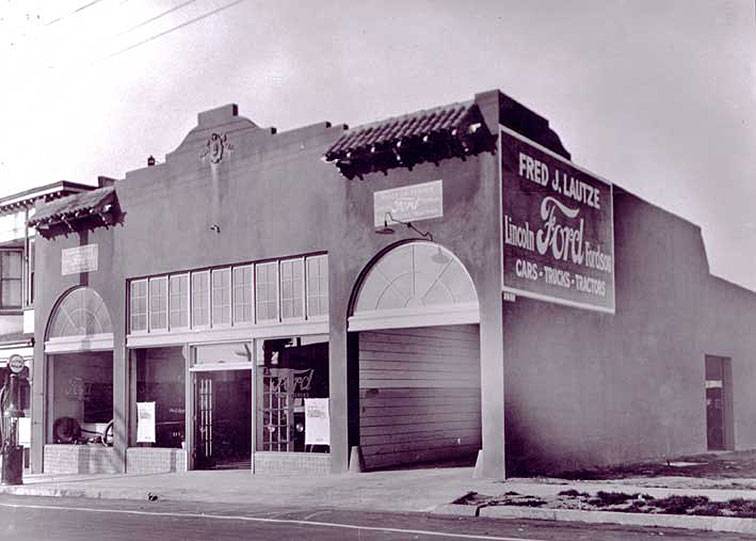 File:Fred-Lautze-Ford-Dealership-1925 10.jpg