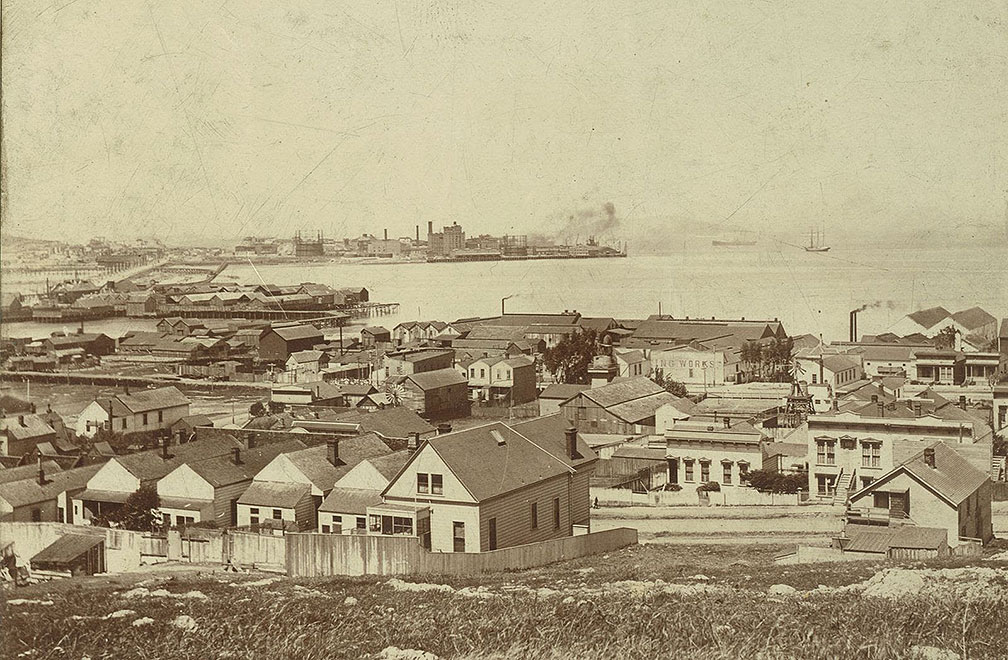 Galvez-Street-and-the-Butchertown-neighborhood-in-foreground.-Tanneries,-slaughterhouses,-and-rendering-factories-are-along-the-waterside.jpg