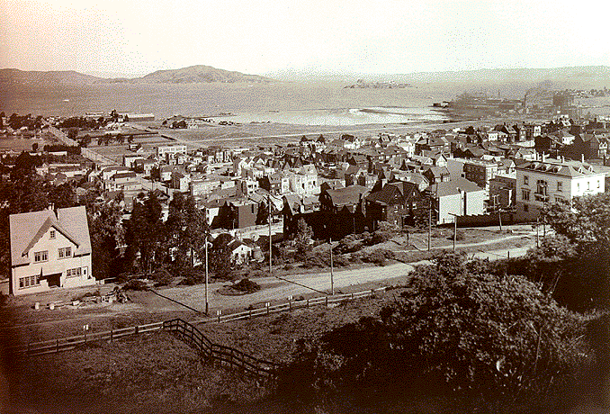 File:Marina-ne-view-1895.gif