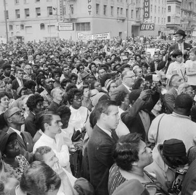 File:Crowd Rallies for Birmingham Bombing Protests -- Post Office Building Sept 18 1963 Bancroft FID35.jpg