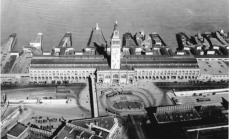 Aerial-of-the-Port-of-San-Francisco-with-Ferry-Building.jpg