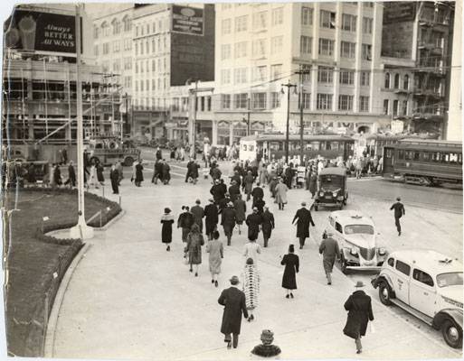 Jan 17 1939 commuters leave at 1st and mission w lawn AAD-6047.jpg