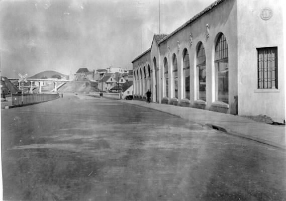 File:Bernal Cut looking from Rousseau street April 1930 AAA-9905.jpg