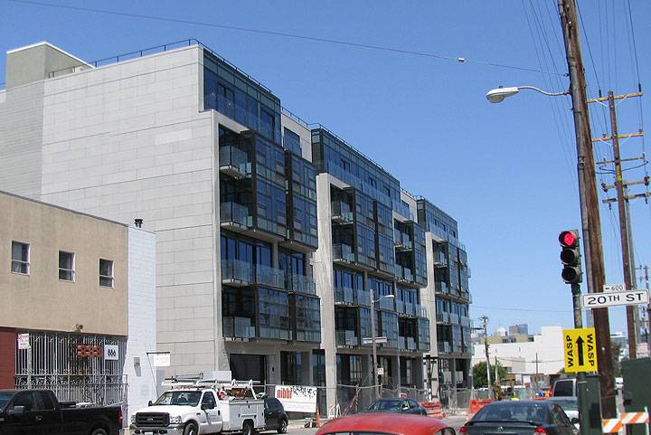 Dogpatch-condos-20th-and-Illinois 9911.jpg