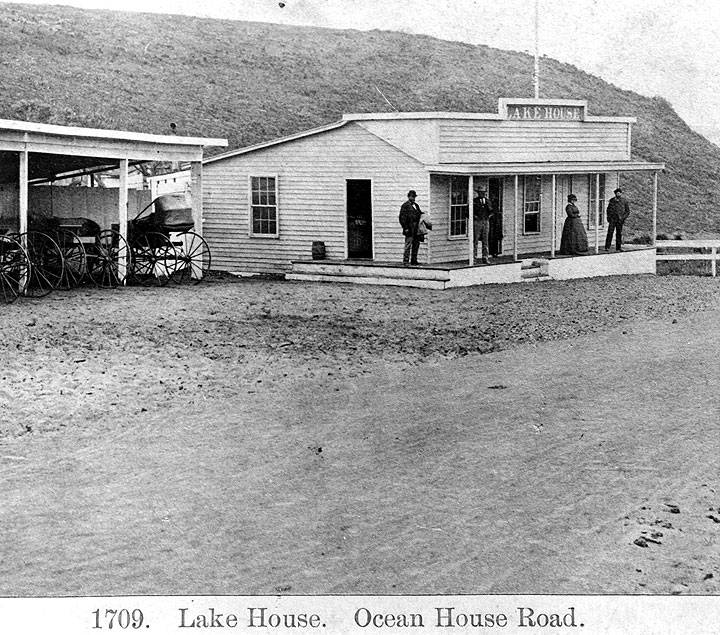 Lake-House-1870s.jpg