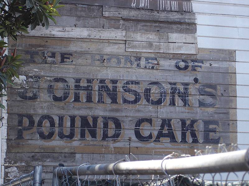 File:Old-sign-Johnsons-Pound-Cake 3661.jpg