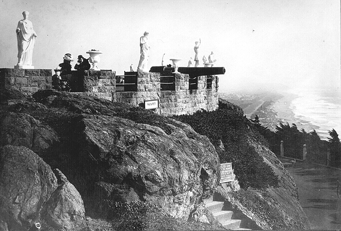 File:Sutro parapet with statues 1890s.gif