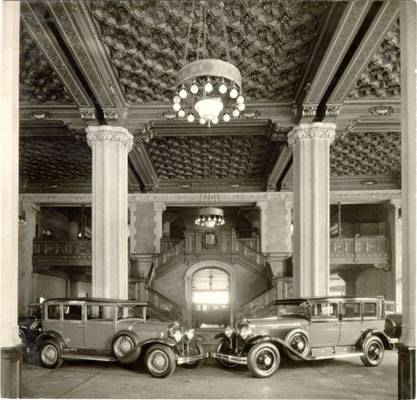 File:Interior of Don Lee automobile showroom at Van Ness Avenue and O'Farrell Street 1929 AAD-4656.jpg