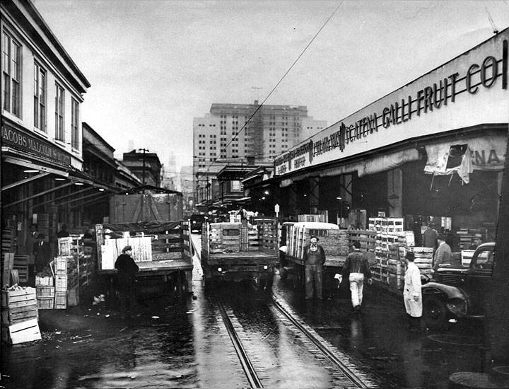 Old-produce-market-1950s-Washington-Street.jpg
