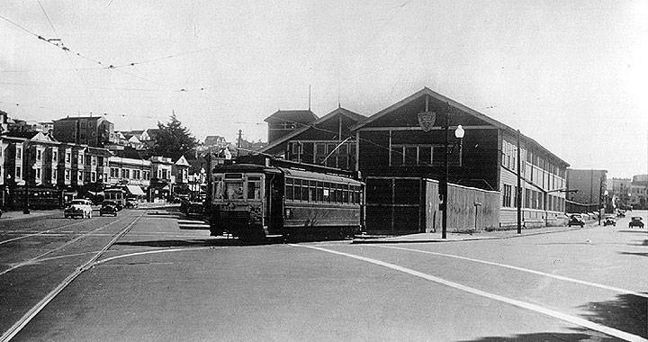 Carbarn-and-trolley-on-Mission-near-29th-1937.jpg