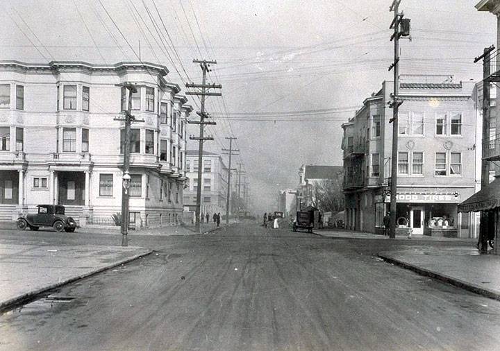 File:North-on-Bartlett-St.-from-24th-St.-Jany.-1926.jpg