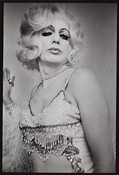 The-Gay-Essay-Drag-Queen-1960s-1970s-Black-and-White-Photography-01-694x1024.jpg