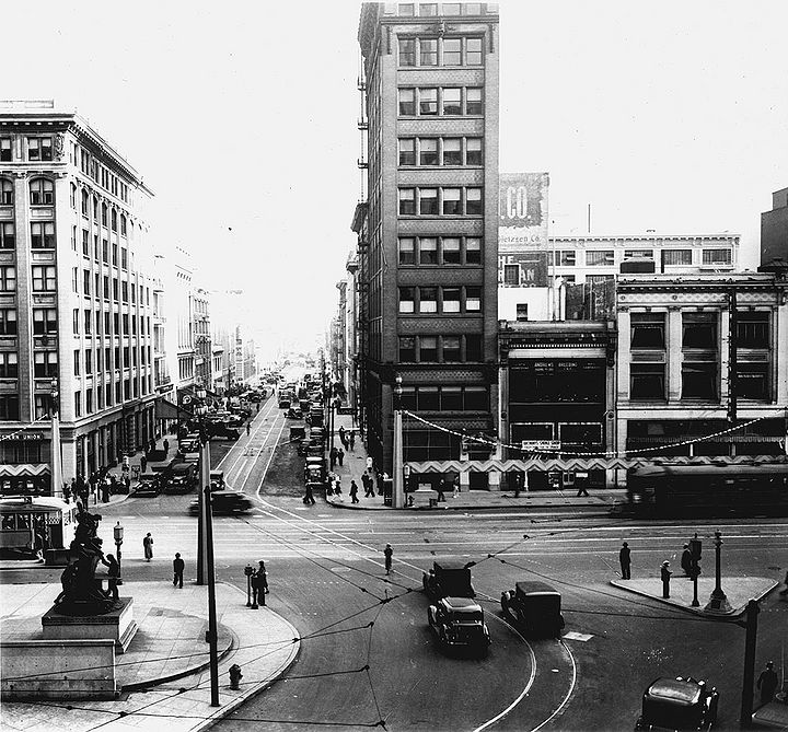 Southeast-across-Market-from-Battery-to-First-Street-Nov-10-1936-SFDPW.jpg