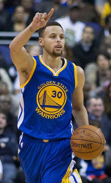 File:Stephen Curry dribbling 2016 (cropped).jpg
