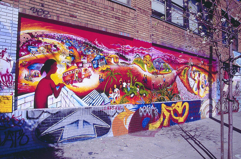 Di-Frontera-a-Frontera-mural-by-Joel-Bergner---2004.jpg