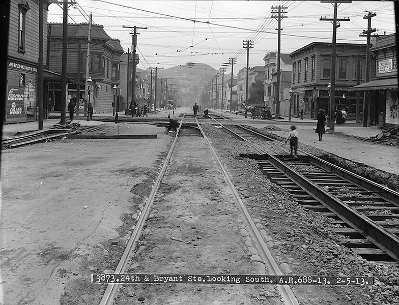 File:Streetcar-tracks-construction-at-24th-and-Bryant-looking-south-to-Bernal Feb-4-1913 U03873.jpg