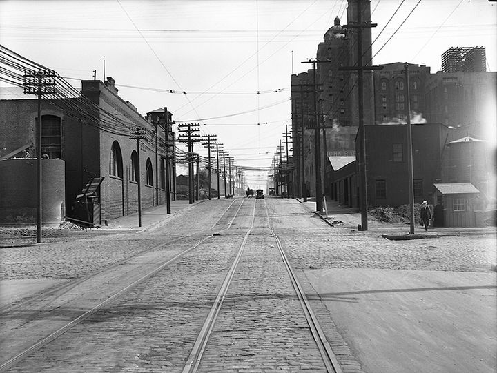 Bryant-and-11th-looking-south-Aug-6-1919 U06627.jpg