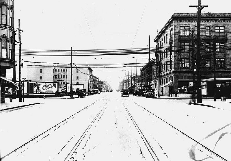 File:Howard-now-South-Van-Ness-at-16th-1929-SFPL.jpg