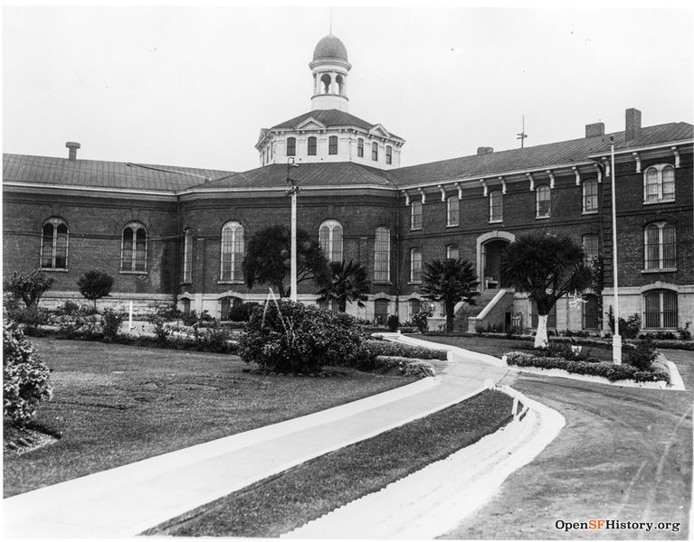 File:Ingleside Jail 1920s now site of CCSF athletic fields wnp4.1207.jpg