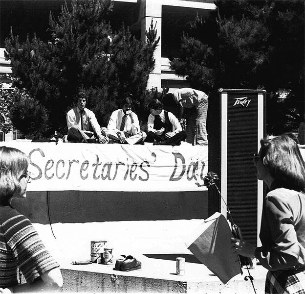 File:Secretaries-Day-1981.jpg
