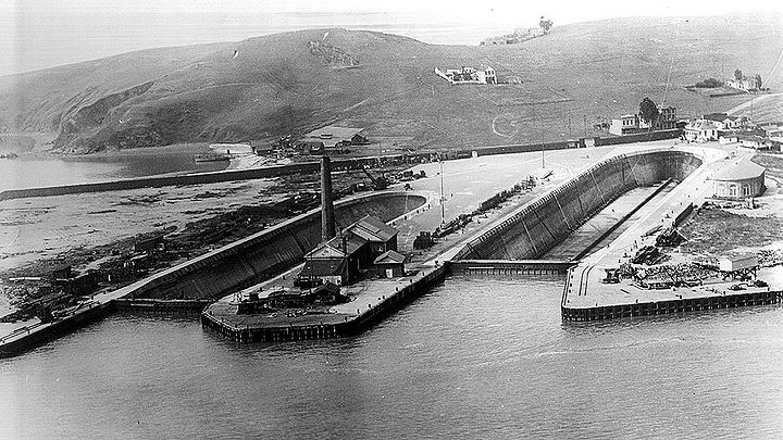 HP-graving-docks-1920s-or-earlier.jpg
